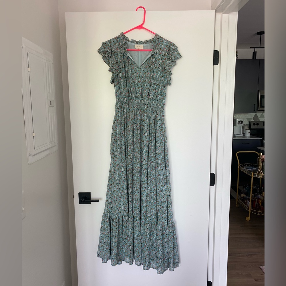 Melloday Maxi Floral Dress, size medium